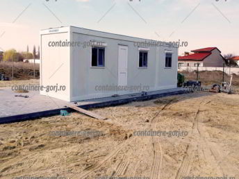 containere maritime pret